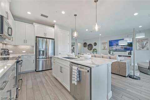2555 Seychelles Dr 407, Naples FL - photo 13 of 42