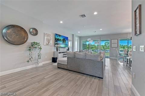 2555 Seychelles Dr 407, Naples FL - photo 9 of 42