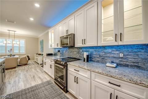 16556 Bonita Landing Cir, Bonita Springs FL - photo 20 of 50