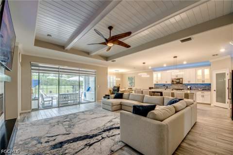 16556 Bonita Landing Cir, Bonita Springs FL - photo 8 of 50