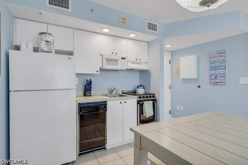 1 bedroom Condominium at 8771 Estero Blvd 906, Lovers Key Beach Club And Resort, Bonita Springs — photo 4