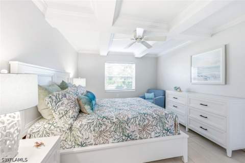900 8th Ave S 103, Naples FL - photo 10 of 21
