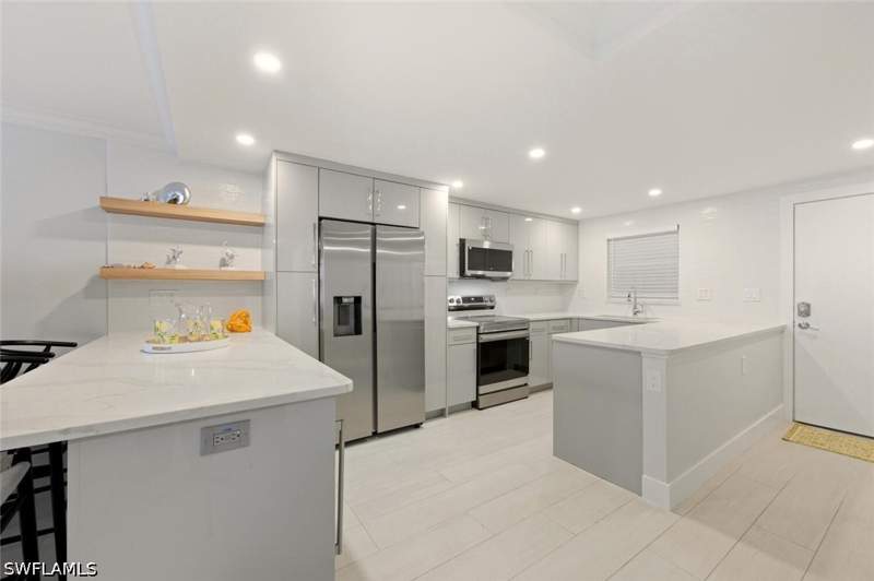 2 bedroom Condominium at 900 8th Ave S 103, Neapolitan Club, Naples — photo 5
