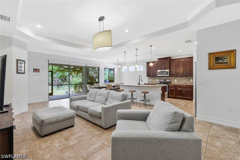 4 bedroom SingleFamilyResidence at 16188 Aberdeen Ave, Barrington Cove, Naples — photo 3