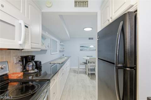 25740 Hickory Blvd 444, Bonita Springs FL - photo 9 of 22