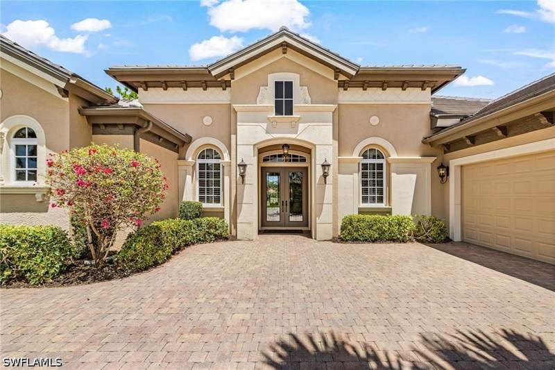 4 bedroom SingleFamilyResidence at 9006 Shenendoah Cir, Majors, Naples — photo 3