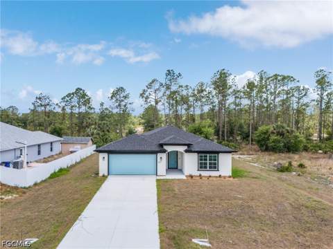337 Woodburn Dr, Lehigh Acres FL - photo 22 of 26