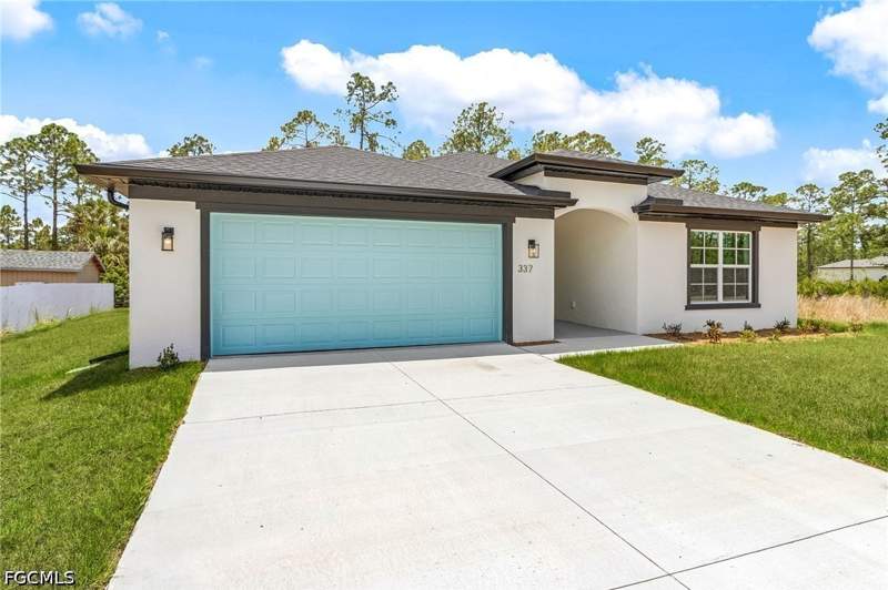 4 bedroom SingleFamilyResidence at 337 Woodburn Dr, Greenbriar, Lehigh Acres — photo 3