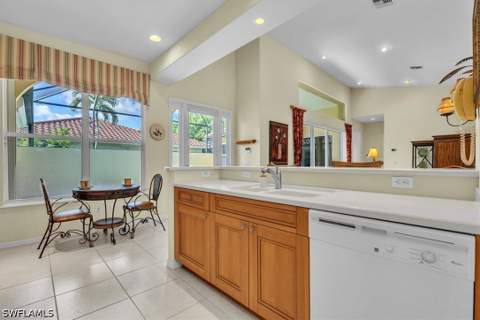 10879 Fieldfair Dr, Naples FL - photo 13 of 39