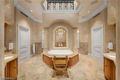 9663 Mashie Ct, Naples FL - photo 15 of 50
