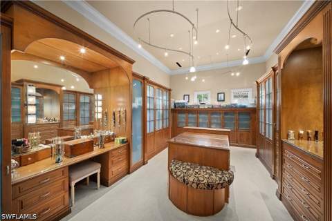 9663 Mashie Ct, Naples FL - photo 17 of 50