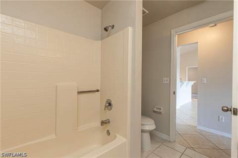 725 Kari Cir, Lehigh Acres FL - photo 8 of 28
