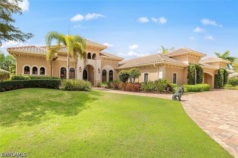 4 bedroom SingleFamilyResidence at 6081 Tamworth Ct, Quail West, Naples — photo 2