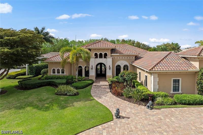4 bedroom SingleFamilyResidence at 6081 Tamworth Ct, Quail West, Naples — photo 4