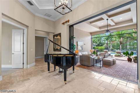 6081 Tamworth Ct, Naples FL - photo 6 of 48