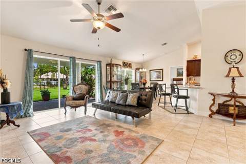 192 Townsend Ct, Lehigh Acres FL - photo 6 of 30