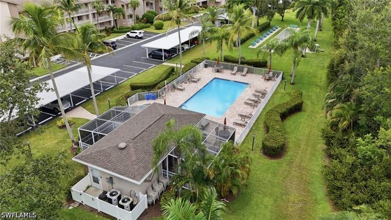 2 bedroom Condominium at 7300 Glenmoor Ln 205, Country Glen, Naples — photo 2