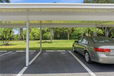 7300 Glenmoor Ln 205, Naples FL - photo 23 of 31