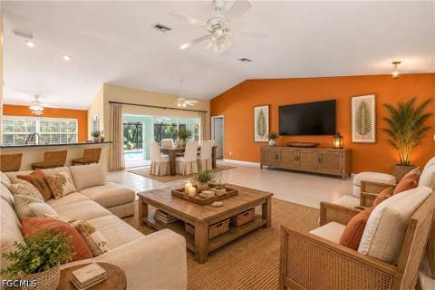 7660 Grande Pine Rd, Bokeelia FL - photo 7 of 40