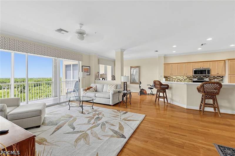 2 bedroom Condominium at 9121 Southmont Cv 302, Sutton Walk, Fort Myers — photo 4