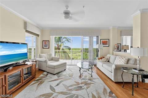 9121 Southmont Cv 302, Fort Myers FL - photo 6 of 40