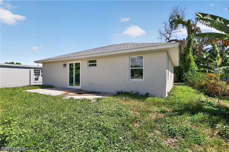 3 bedroom SingleFamilyResidence at 3027 2nd St, Barden Subdivision, Fort Myers — photo 5