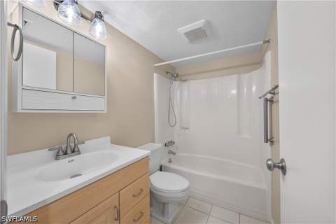 1004 Manatee Rd H206, Naples FL - photo 15 of 26