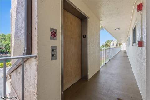 1004 Manatee Rd H206, Naples FL - photo 17 of 26