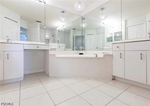 8451 Southbridge Dr 3, Estero FL - photo 9 of 36