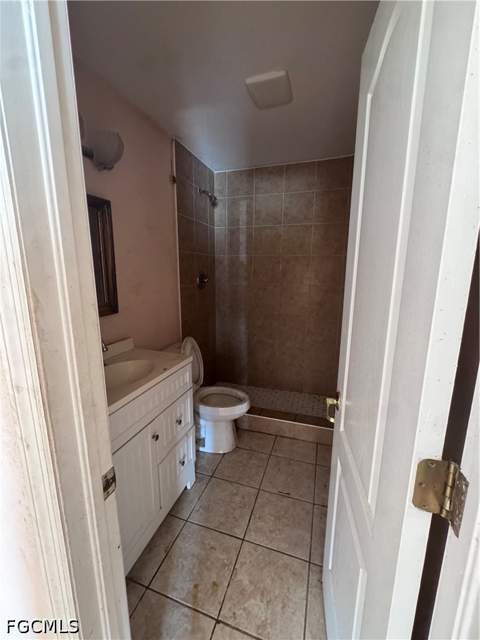 2935 Winona Dr, North Fort Myers FL - photo 9 of 16