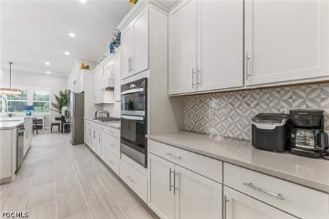 6956 Chapel Creek Ln, North Fort Myers FL - photo 10 of 46