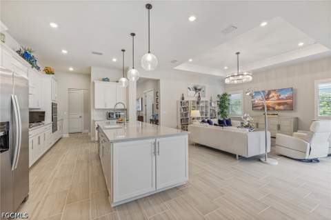 6956 Chapel Creek Ln, North Fort Myers FL - photo 8 of 46