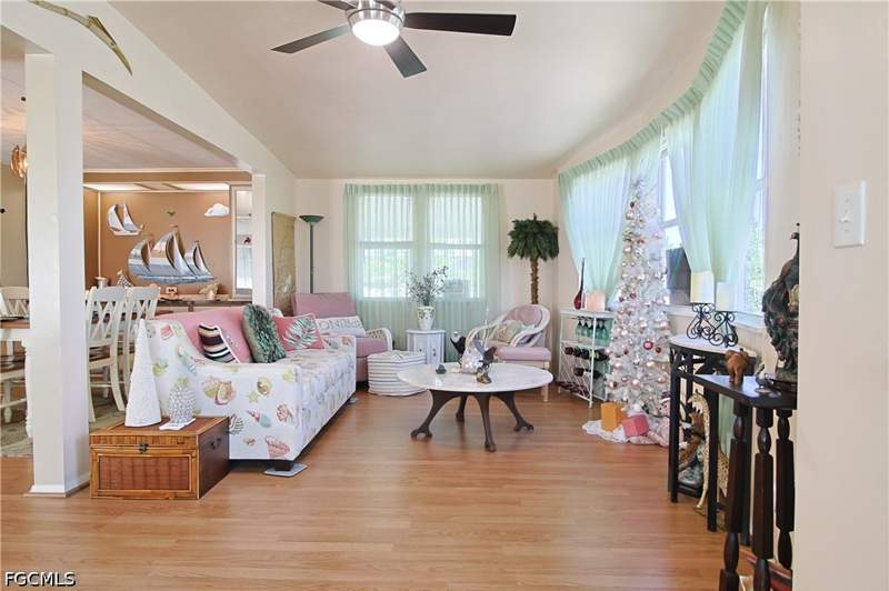 2 bedroom ManufacturedHome at 4 Fig St, Oak Park Village Co-Op Inc, Alva — photo 3