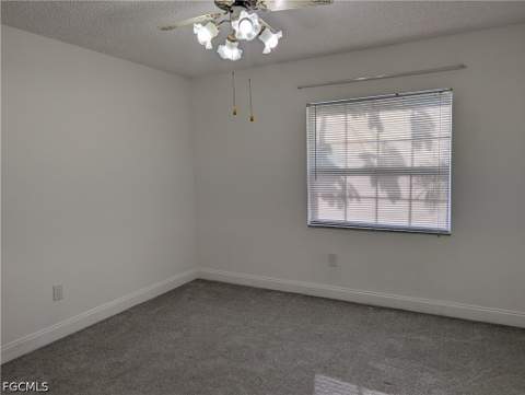 7050 Nantucket Cir 4, North Fort Myers FL - photo 14 of 35