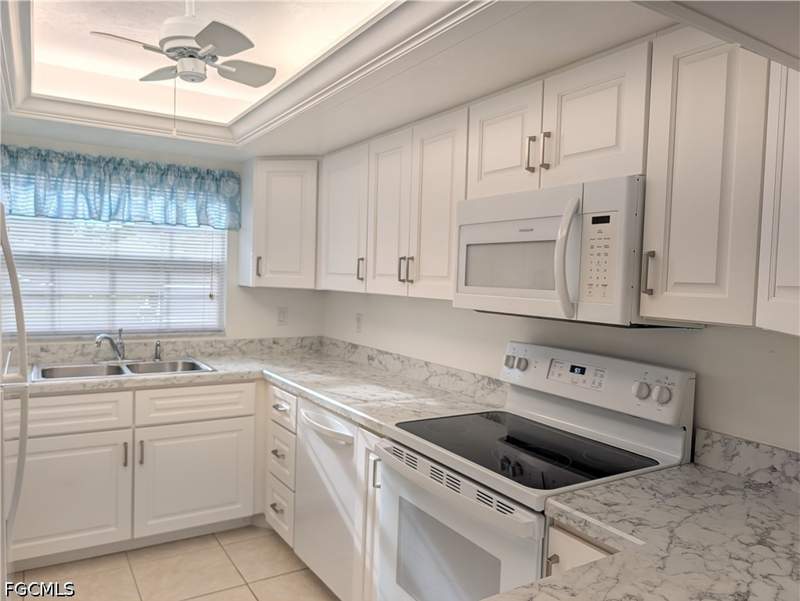 2 bedroom Condominium at 7050 Nantucket Cir 4, Nantucket, North Fort Myers — photo 3