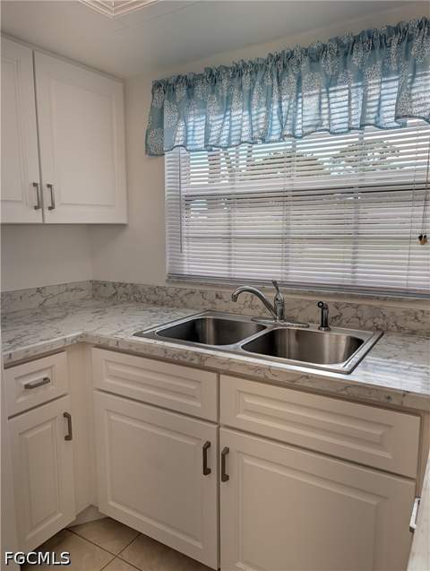 7050 Nantucket Cir 4, North Fort Myers FL - photo 6 of 35