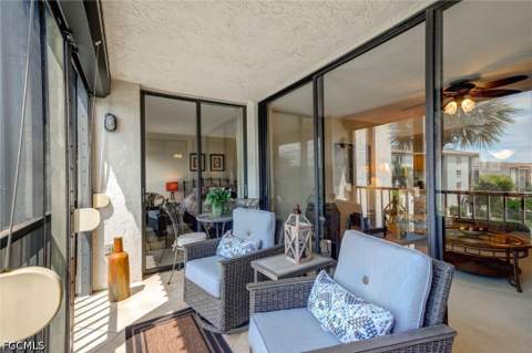 4200 Steamboat Bend 404, Fort Myers FL - photo 8 of 43