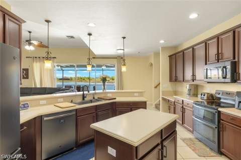 2115 Grove Dr, Naples FL - photo 10 of 31