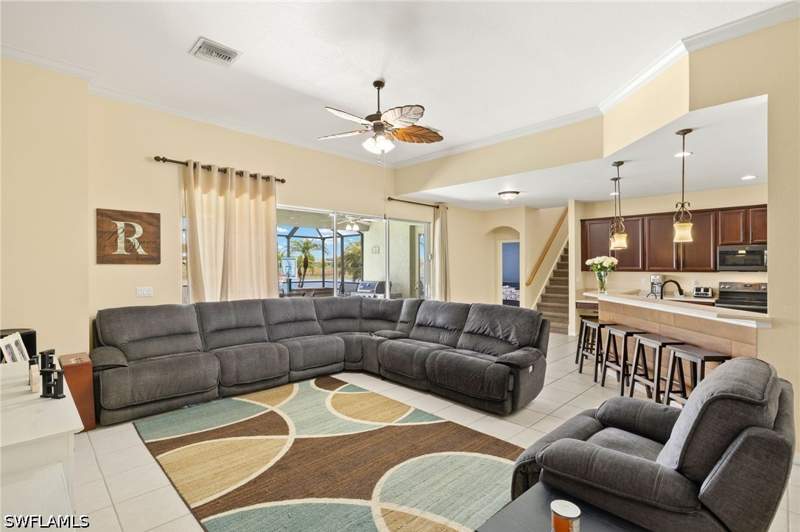 5 bedroom SingleFamilyResidence at 2115 Grove Dr, Valencia Lakes, Naples — photo 5