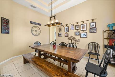 2115 Grove Dr, Naples FL - photo 6 of 31