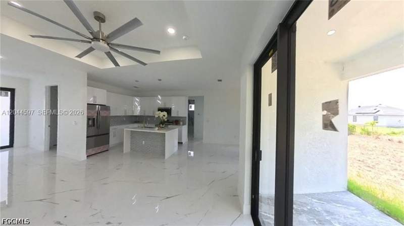 3 bedroom SingleFamilyResidence at 3004 4th St SW, Lehigh Acres, Lehigh Acres — photo 3
