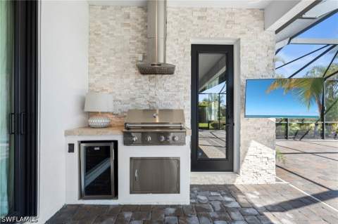 2067 Antigua Ln, Naples FL - photo 24 of 46