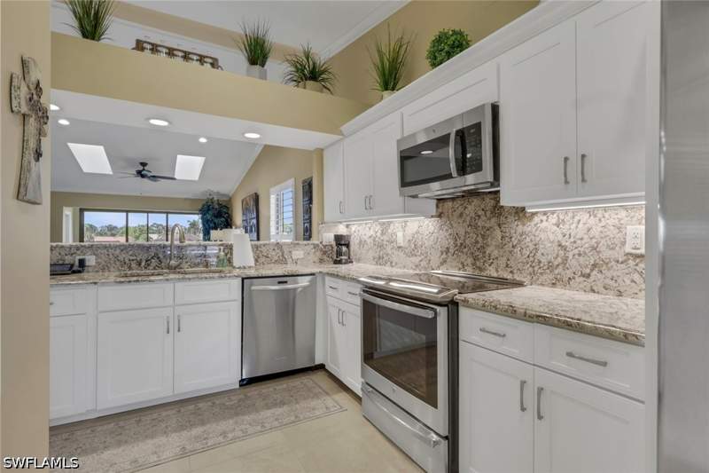 2 bedroom Condominium at 5270 Fox Hollow Dr 607, Fox Hollow, Naples — photo 3