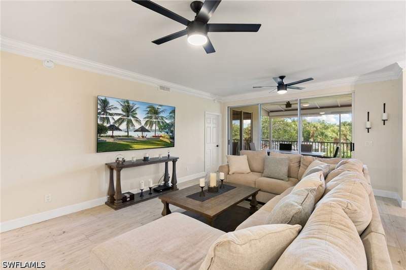 2 bedroom Condominium at 201 Vintage Bay Dr 2, Vintage Bay, Marco Island — photo 4