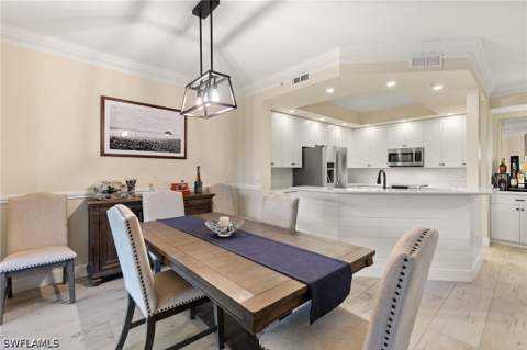 201 Vintage Bay Dr 2, Marco Island FL - photo 8 of 37