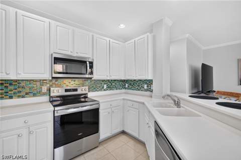 1379 Artesia Dr E 601, Naples FL - photo 10 of 38