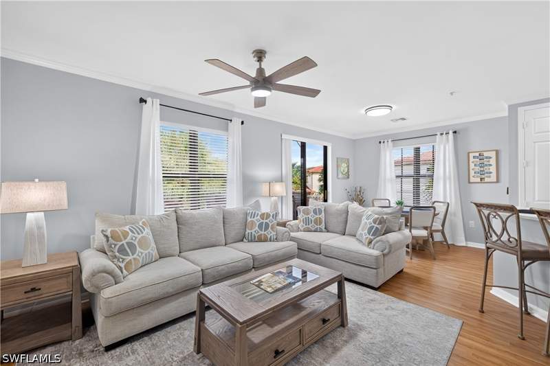 2 bedroom Condominium at 1379 Artesia Dr E 601, Artesia, Naples — photo 3