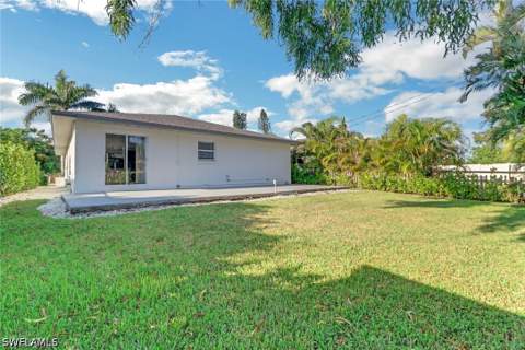 779 108th Ave N, Naples FL - photo 10 of 11