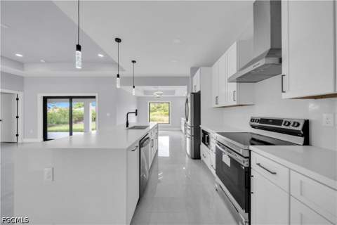 3308 10th St SW, Lehigh Acres FL - photo 6 of 38