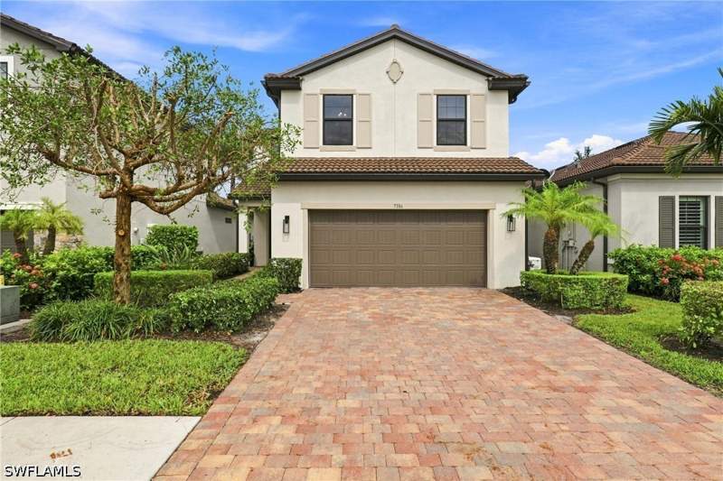 3 bedroom SingleFamilyResidence at 7186 Wilton Dr, Avery Square, Naples — photo 2